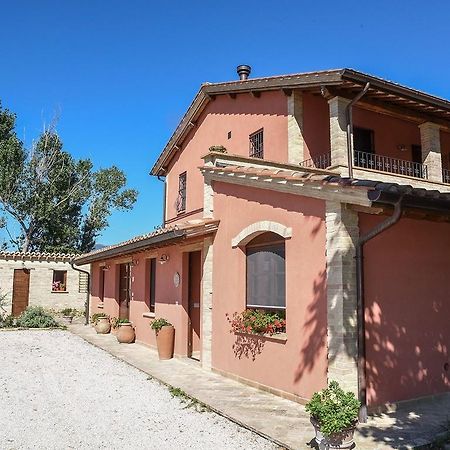 La Casa Dei Tigli Bed & Breakfast Cannara Екстериор снимка